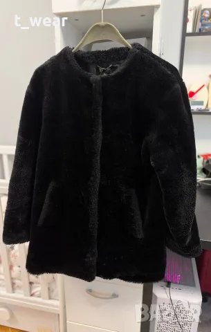 Черно палто Zara