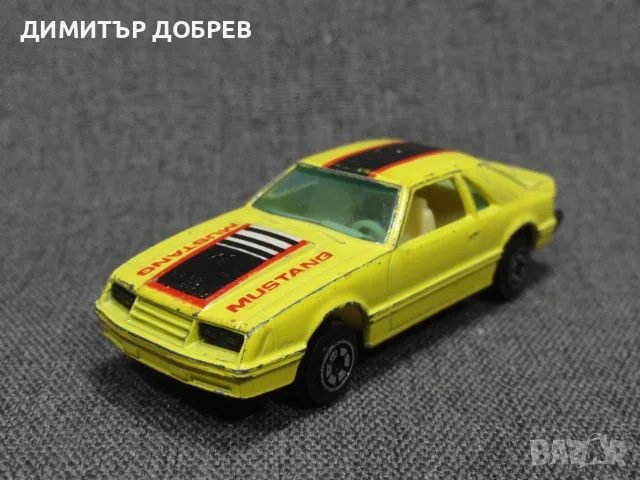 СТАРА РЕТРО МЕТАЛНА КОЛИЧКА FORD MUSTANG PACE CAR YATMING