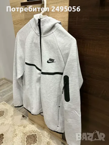 Nike Tech Fleece , снимка 2 - Спортни дрехи, екипи - 56628240