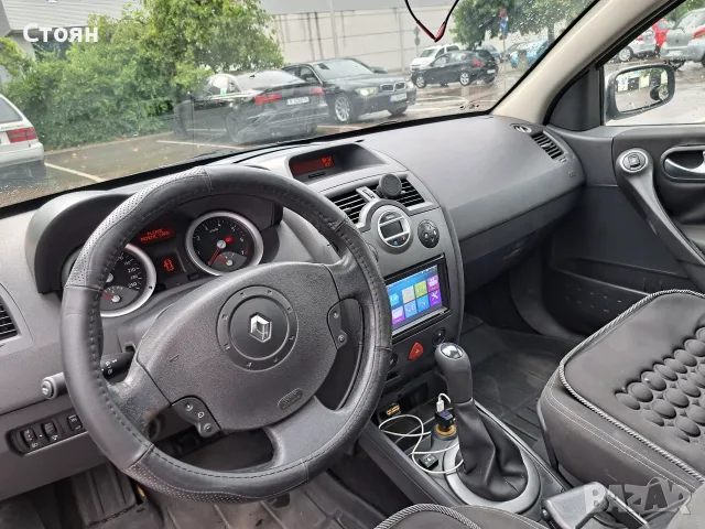 Продавам Renault Megane 2005 година, снимка 2 - Автомобили и джипове - 56725969