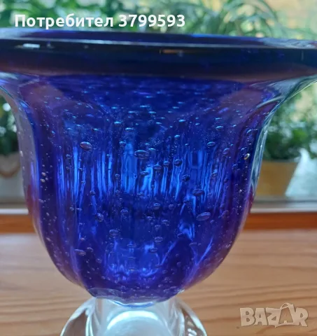 Масивна стъклена синя ваза , снимка 3 - Антикварни и старинни предмети - 56640918