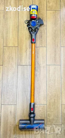Акумулаторна прахосмукачка DYSON V8