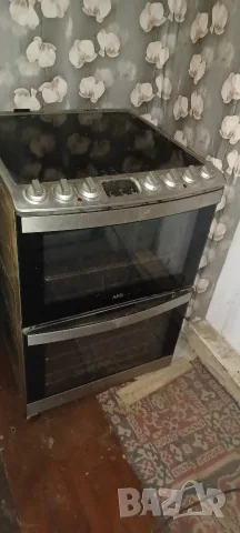 Печка с стъклен плот 2 фурни