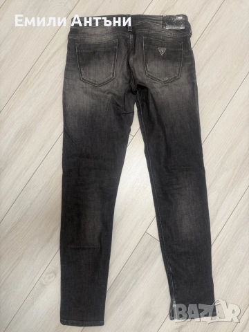 Дънки Guess размер 26-27, снимка 3 - Дънки - 56571588