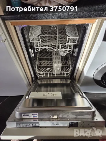Съдомиялна за вграждане Whirlpool