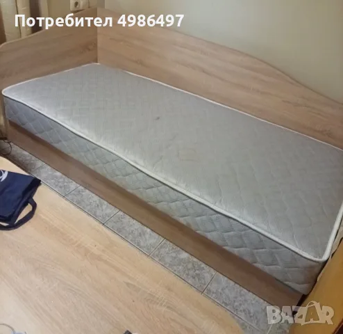 Единично легло с матрак