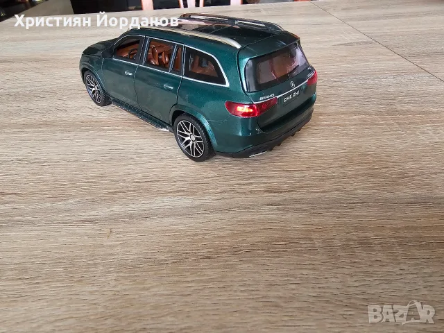Метална количка в мащаб 1:24, снимка 3 - Коли, камиони, мотори, писти - 56673751