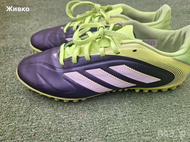 Футболни обувки  Adidas, снимка 2 - Спортни обувки - 56717002
