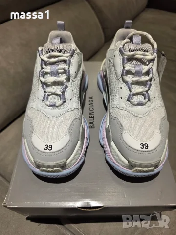 BALENCIAGA оригинални сникърси. 350 €, снимка 11 - Маратонки - 56655327