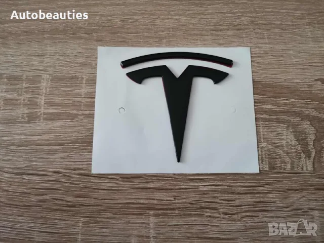 черен гланц лого Tesla
