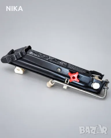 Оригинален крик BMW E46, Е60, Е61, Е87, Е90, Е91, Е92 и др
