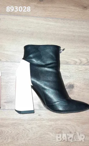 Боти ZARA 39 номер , снимка 2 - Дамски боти - 56564269