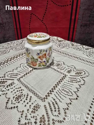 Кутийка английски порцелан, снимка 2 - Декорация за дома - 56601929
