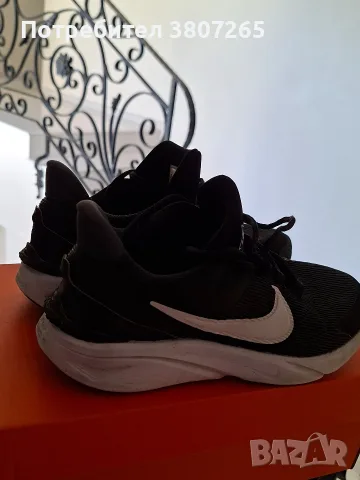 Маратонки за момче Nike