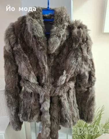 Красиво палто от заек, снимка 2 - Палта, манта - 56559841