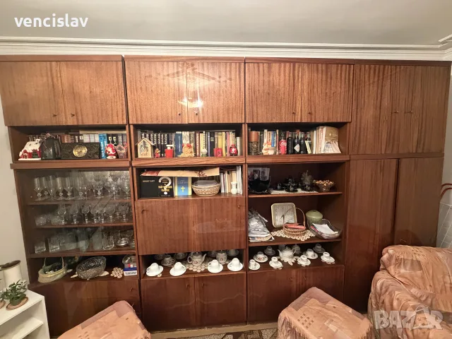 Секция за хол в Карлово
