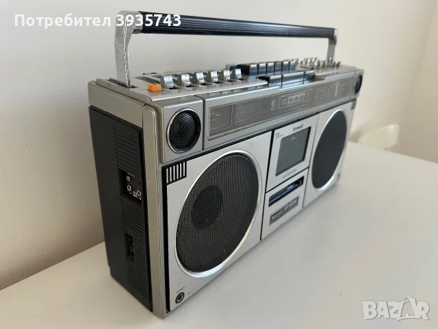 Sharp GF 9090 Japan Колекционерски, снимка 4 - Радиокасетофони, транзистори - 56643324