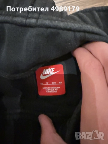 Оригинално черно долнище Nike Tech Fleece, снимка 2 - Спортни дрехи, екипи - 56640023