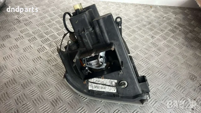 Ляв фар Cadillac SRX 2005 SRX (2004-2009), снимка 4 - Части - 56731449
