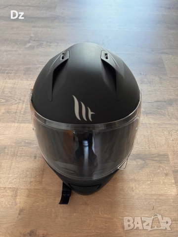 Мото каска MT Helmets Stinger, снимка 2 - Аксесоари и консумативи - 56612397