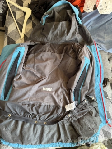 norrøna narvik gore-tex, снимка 5 - Якета - 56634027