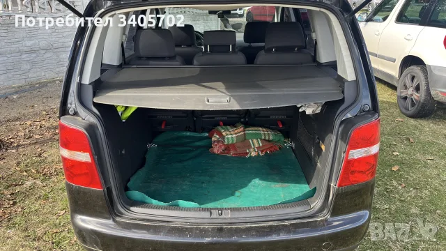 VW Touran 1.9 TDİ, снимка 7 - Автомобили и джипове - 56634906
