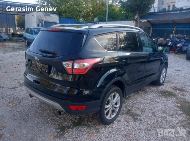 Ford Kuga 1.5 TDCI, снимка 7 - Автомобили и джипове - 56630993