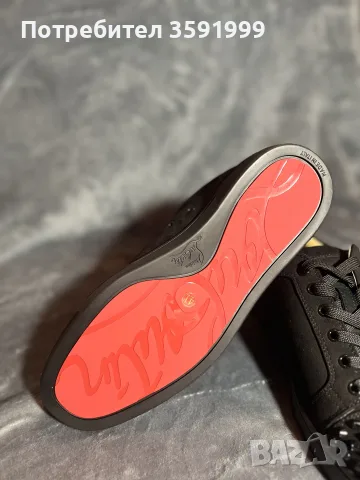 Обувки Christian Louboutin, снимка 4 - Ежедневни обувки - 56583736