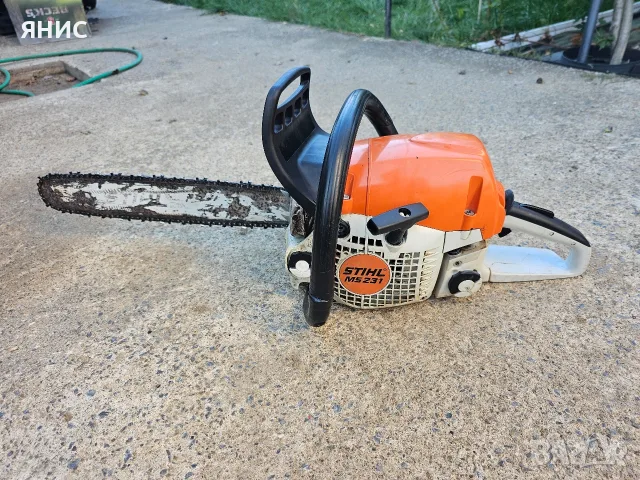 МОТОРНА РЕЗАЧКА STIHL MS 231. ПЕРФЕКТНА , снимка 2 - Градинска техника - 56570017