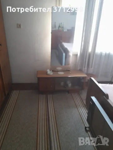 Продавам четристаен  апартамент, снимка 3 - Етаж от къща - 56613972