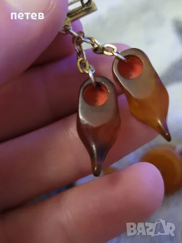кехлибар. брошка. копчета от кехлибар.amber., снимка 12 - Антикварни и старинни предмети - 56741692