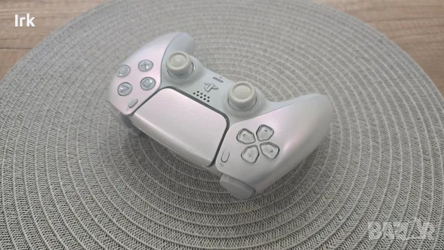 Sony PlayStation 5 DualSense Chroma Pearl – Специална серия | Перлен хамелеонов ефект