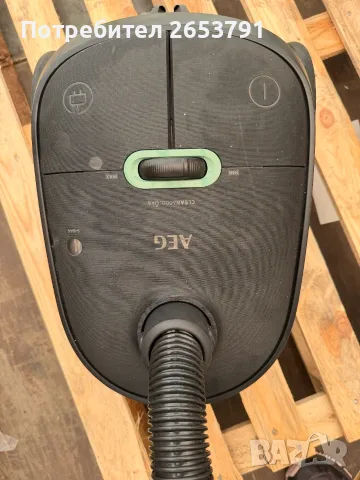 3 прахосмукачки AEG