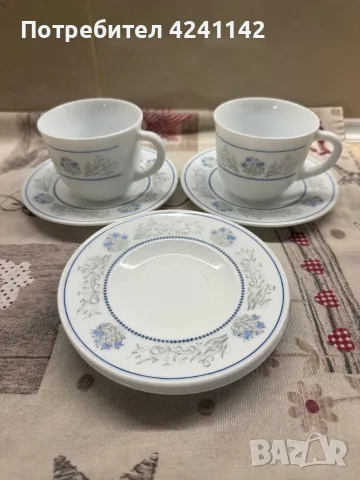 Бял сервиз за кафе