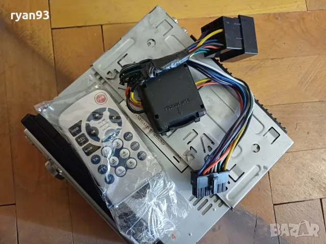 Авто касетофон SANG TCD-I389USB, снимка 3 - Радиокасетофони, транзистори - 56644389