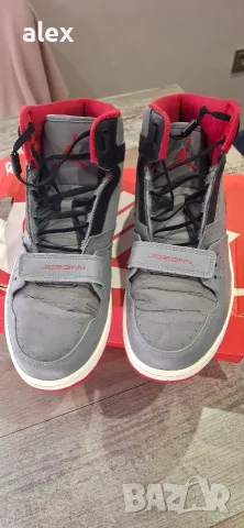 nike Jordan 1 flight strap , снимка 2 - Маратонки - 56645398