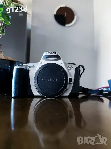 Canon EOS 300 + Sigma Zoom 70-210 