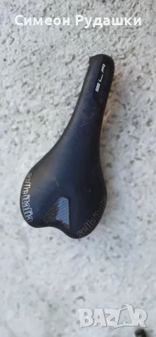Седалка Selle Italia SLR – лека спортна седалка за шосеен велосипед / MTB