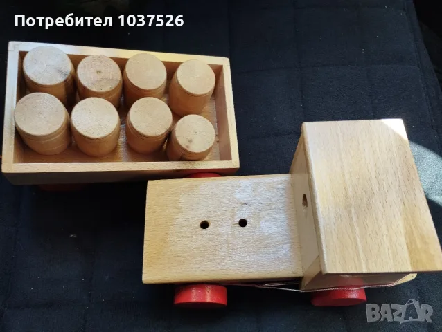 дървено камионче с  8 буренца, снимка 2 - Коли, камиони, мотори, писти - 56569015