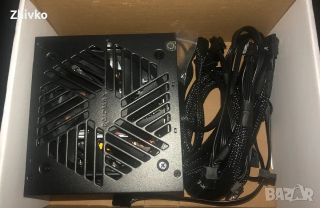 БЕЗПЛАТНА ДОСТАВКА - Захранване RAIDMAX THUNDER 735W 80 Plus Bronze