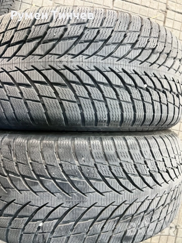 2 не зимни гуми 236-45-18