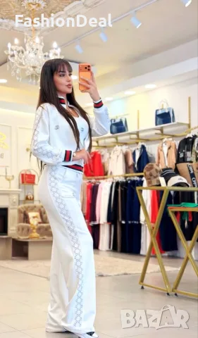Страхотен дамски спортен екип Gucci 