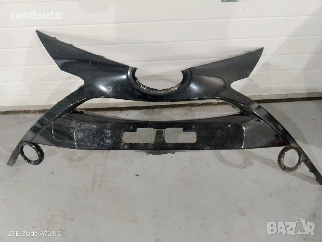 52112-0h020 Решетка/лайсна предна броня Toyota Aygo 2014-2018