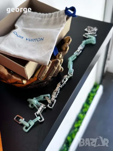 Синджир Louis Vuitton - нов