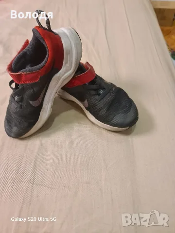 Детски маратонки Nike Downshifter 12, размер 27,5, снимка 3 - Детски маратонки - 56571201