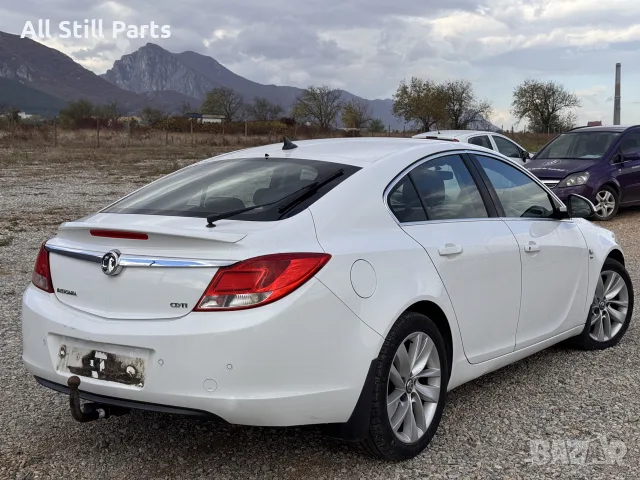 Opel Insignia 2.0D /  НА ЧАСТИ, снимка 3 - Автомобили и джипове - 56607151
