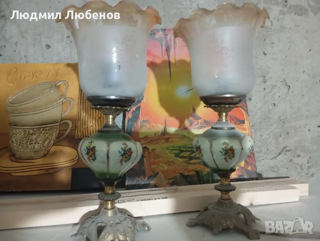 красиви стари електрически нощни лампи