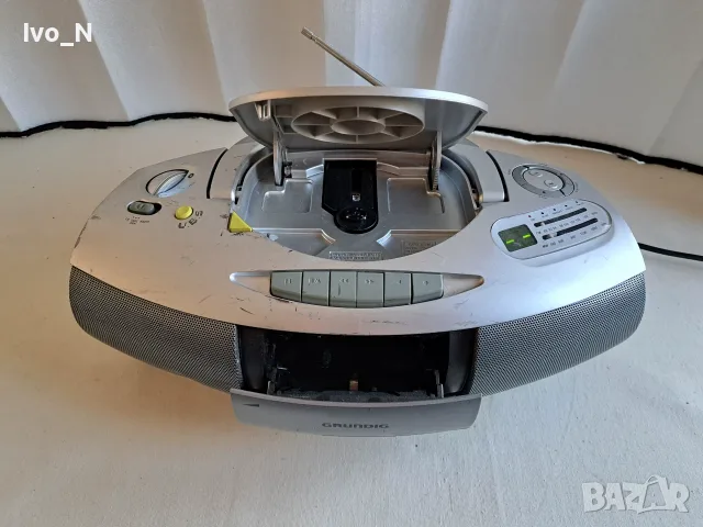 Радио със CD плейър Grundig RRCD 1300., снимка 2 - Радиокасетофони, транзистори - 56598588
