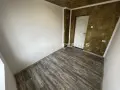 Разград / Къща с двор , снимка 4