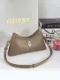 Guess patsie чанта, снимка 3